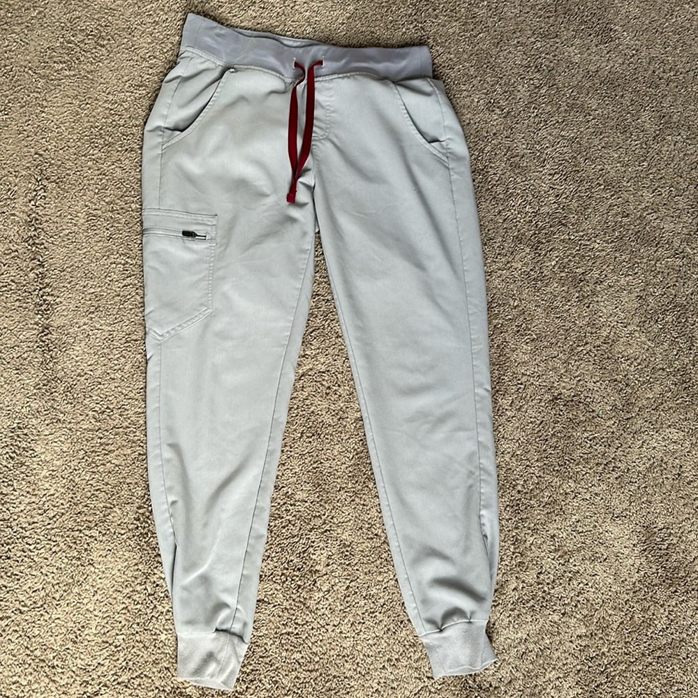 FIGS Zamora Jogger Scrub Pants